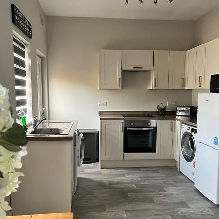 Kim Family Holiday Get-Away 4 Bedrooms 2 Baths بلاكبول المظهر الخارجي الصورة